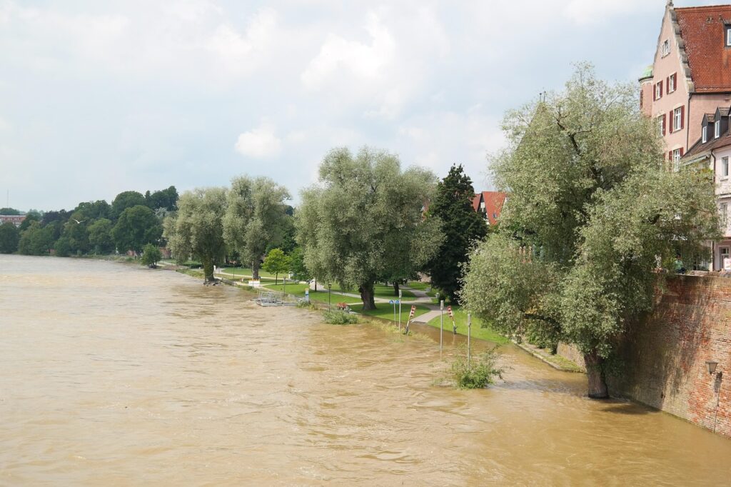 CBA dokonało zatrzymań w związku ze złożonymi wnioskami o odszkodowanie w sprawie rzekomych strat poniesionych podczas powodzi